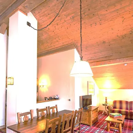 Arc 1950, Hameau Du Glacier, Dernier Etage , 63m2 , 5m De Hauteur Sous Plafond Dans Le Sejour, Cheminee, Balcon Sud, Piscine, Aux Pieds Appartement Bourg-Saint-Maurice